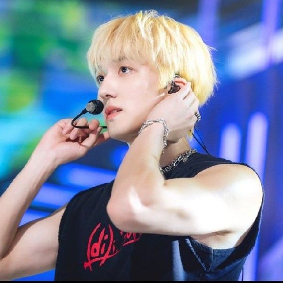 SF9の最近の活動写真