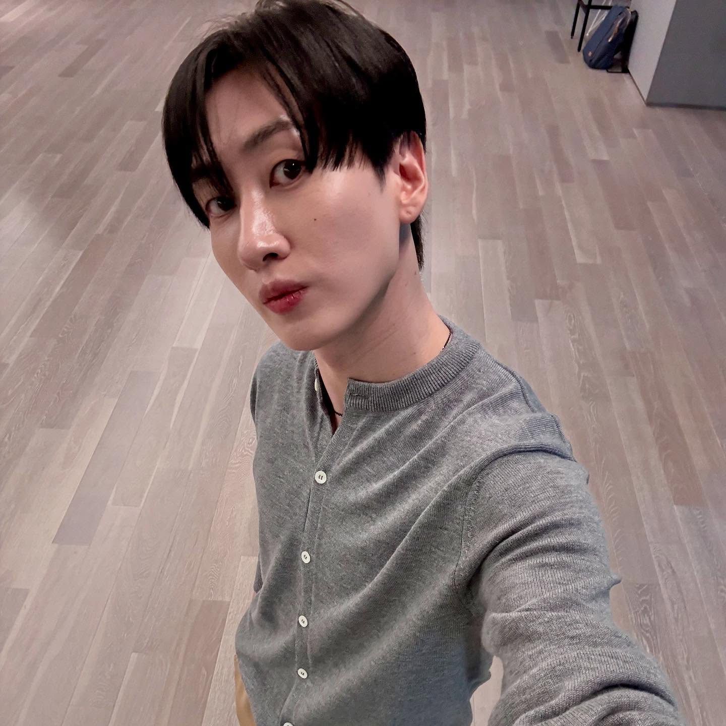 A moment captured by Eunhyuk (Super Junior)'s fan
