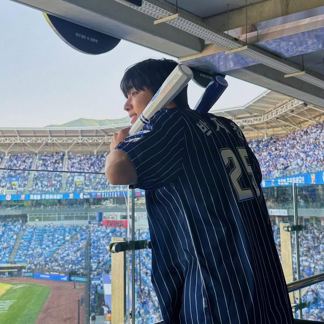 Behind-the-scenes cut of Jaechan (DKZ)