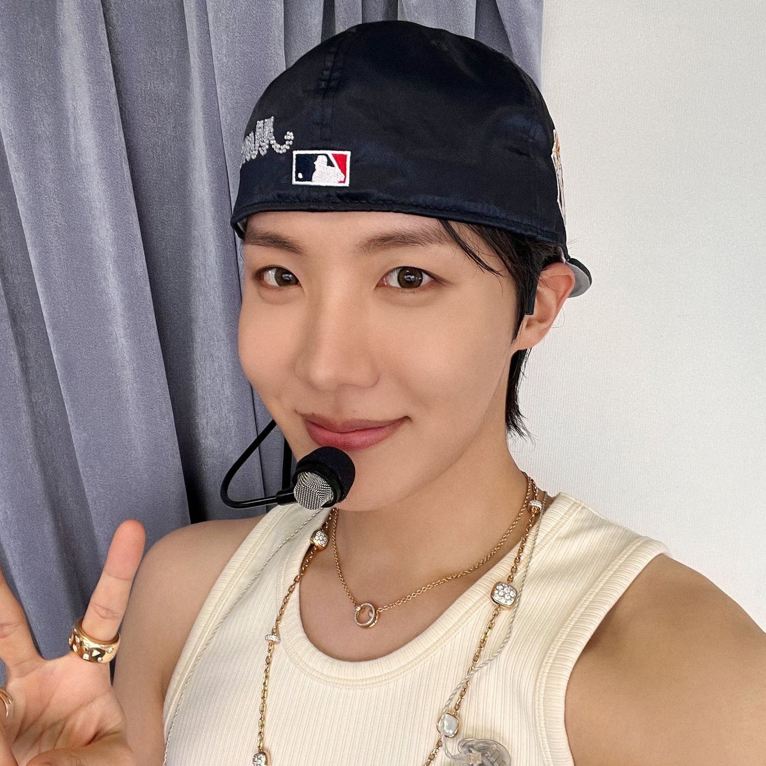 J-hope (防彈少年團)的最新照片