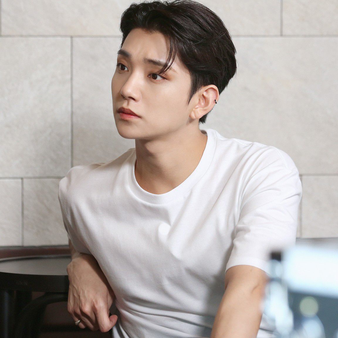 Latest photo of Joshua (SEVENTEEN)