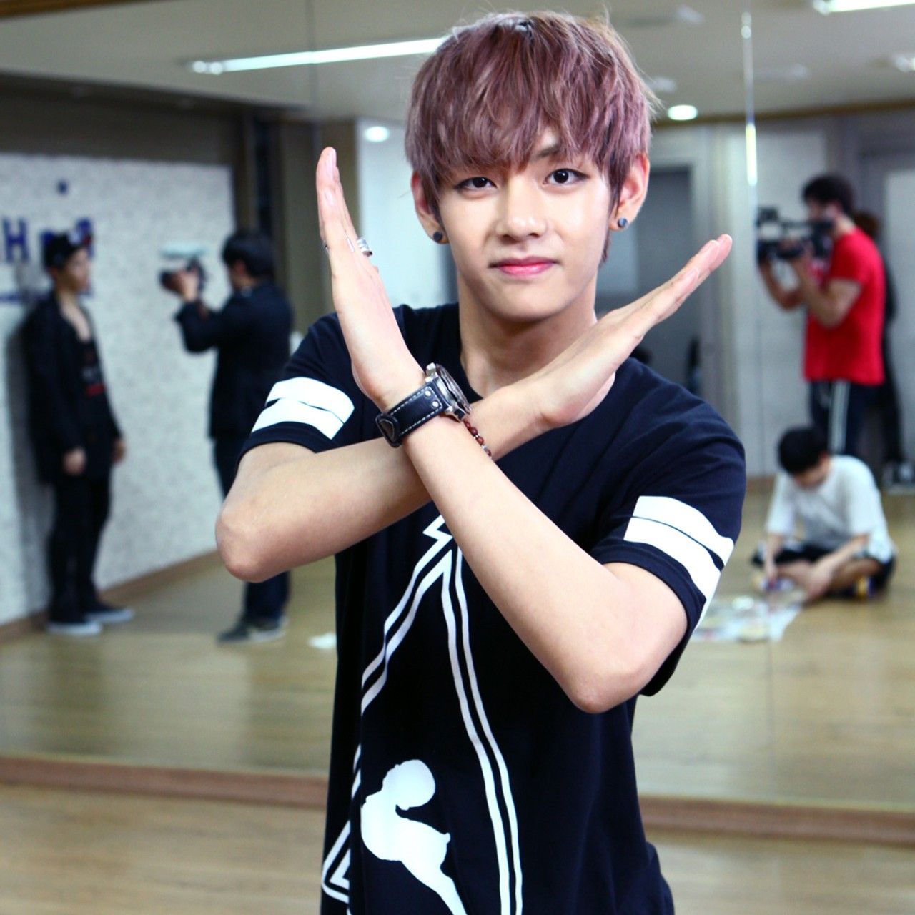 A moment captured by V (BTS)'s fan