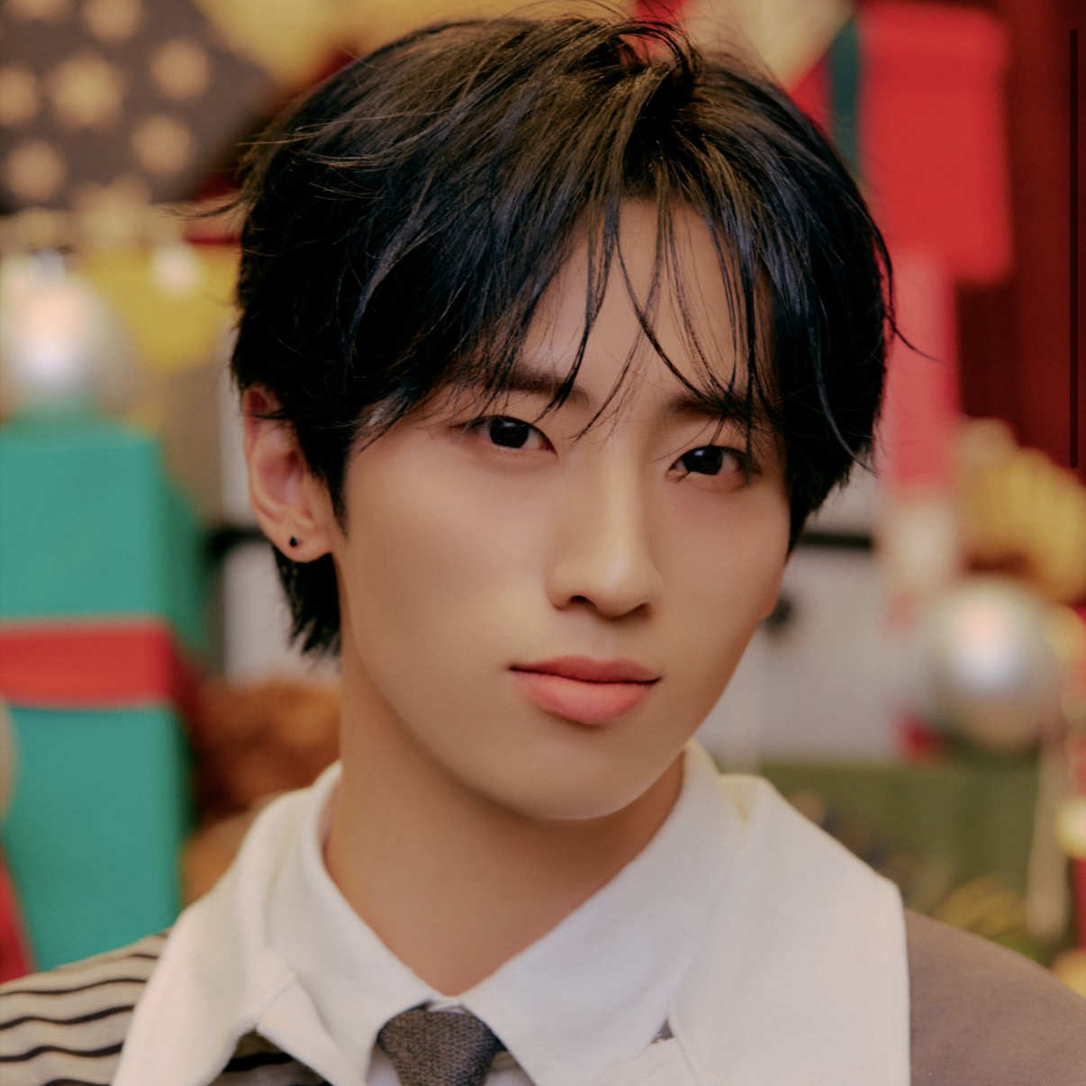 許豐凡 (INI)的最新照片