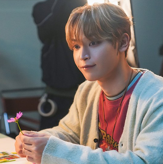 與那城奨 (JO1)の舞台裏ショット