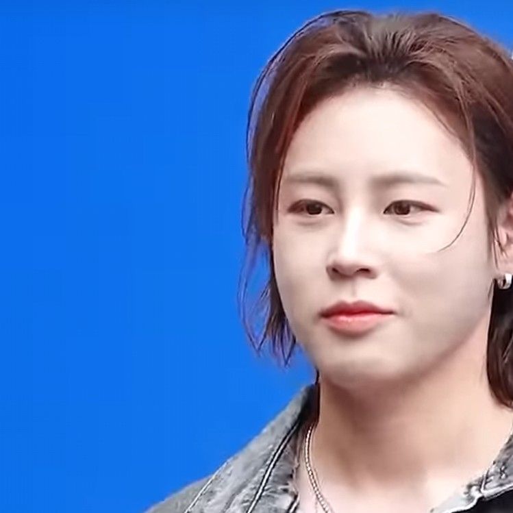 Latest photo of Ha Sungwoon