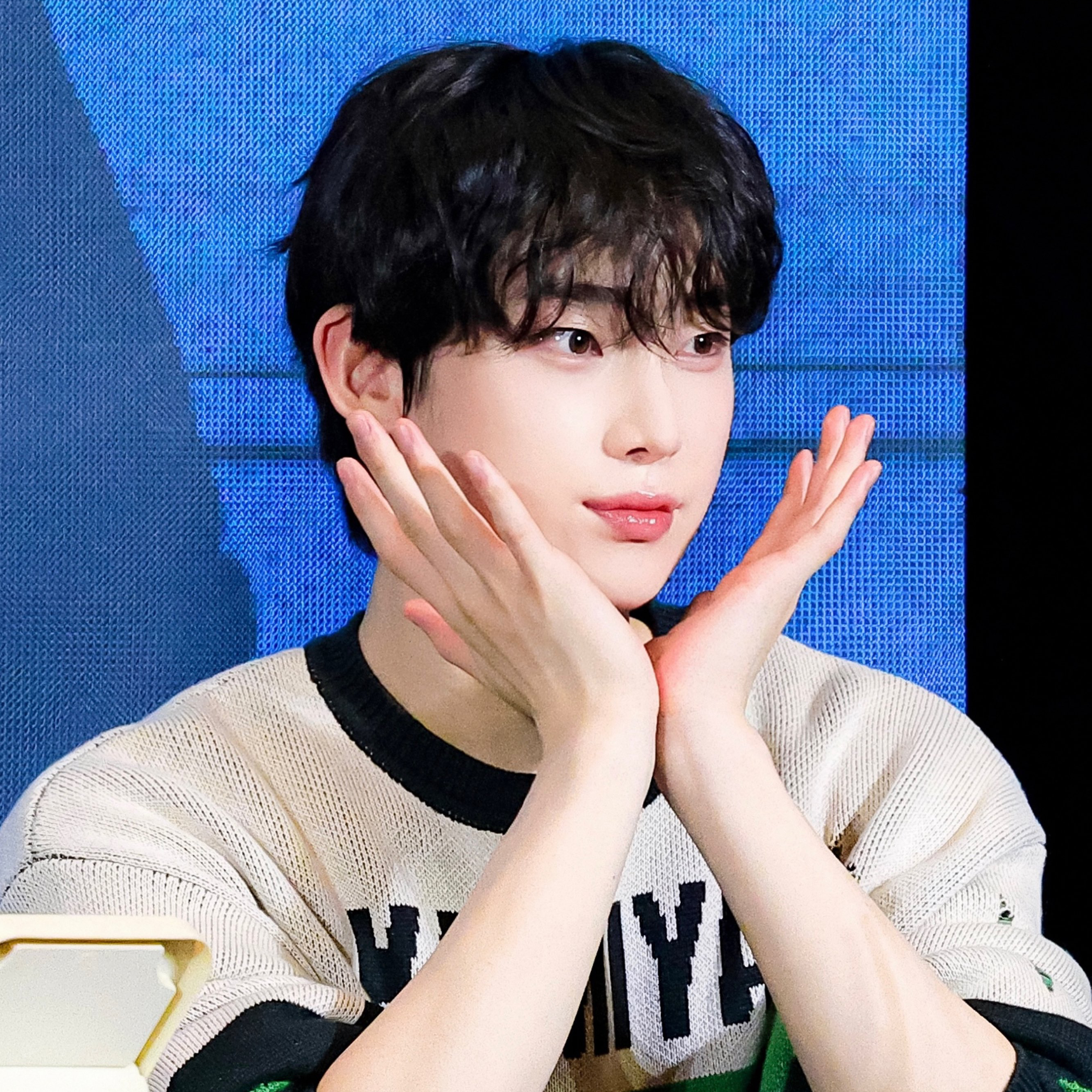 선우 (ENHYPEN) 최근 활동샷