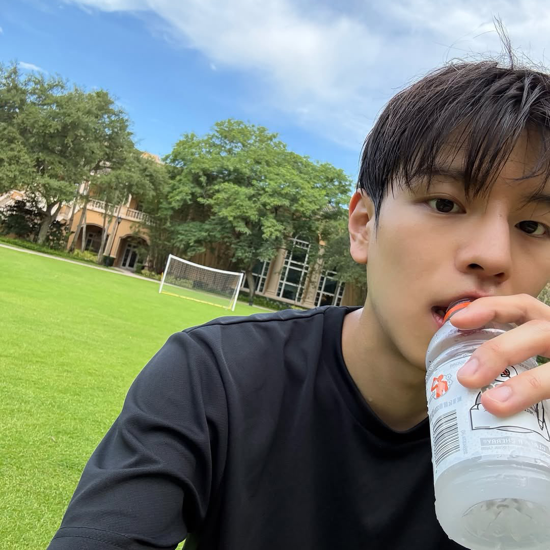 Behind-the-scenes cut of Seungmin (Stray Kids)