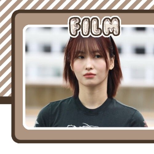 Foto terbaru Momo (TWICE)