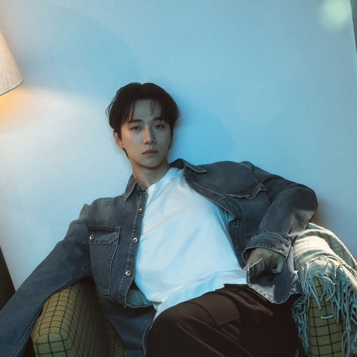 Recent activity shot of Junho (2PM)