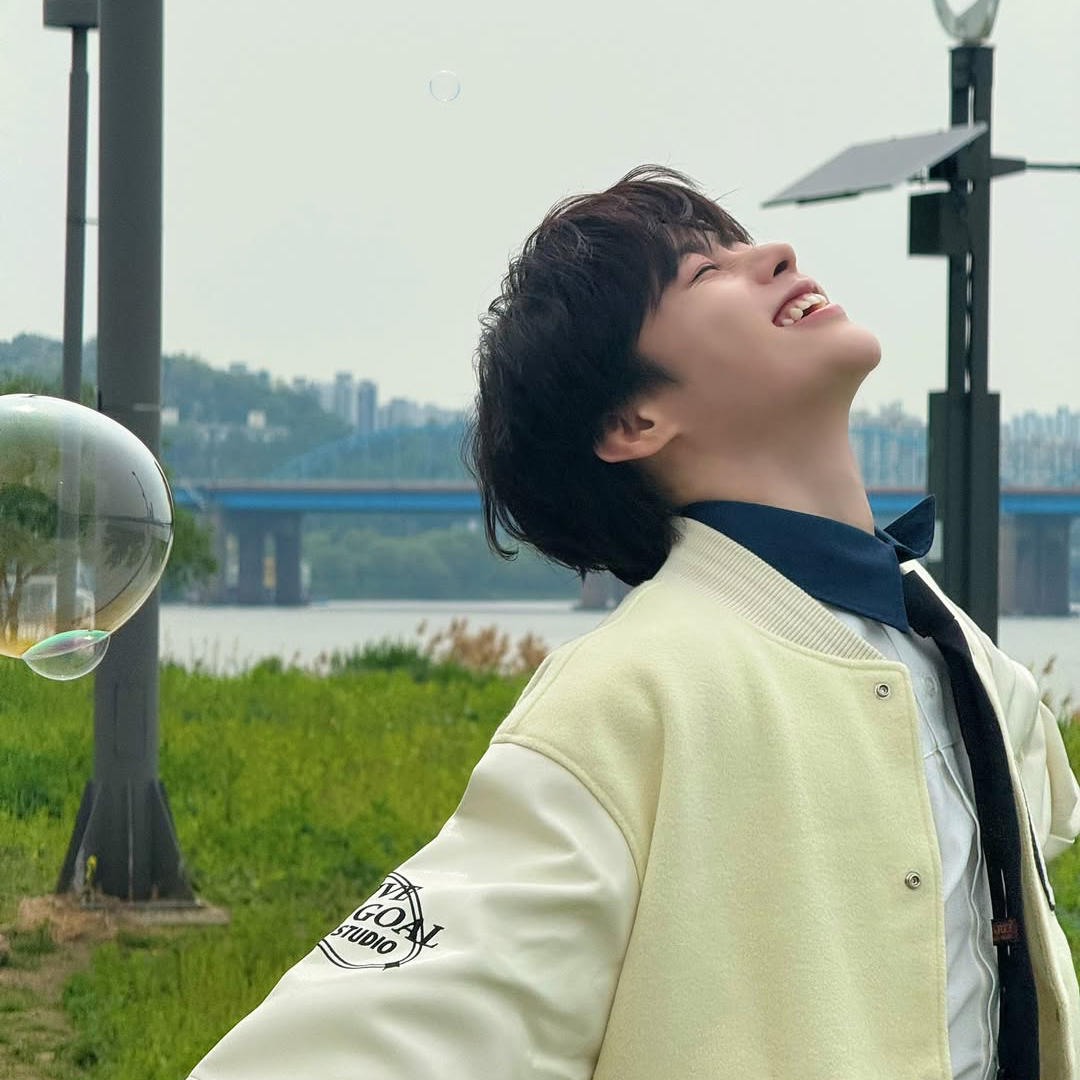 A moment captured by Hanbin (TEMPEST)'s fan