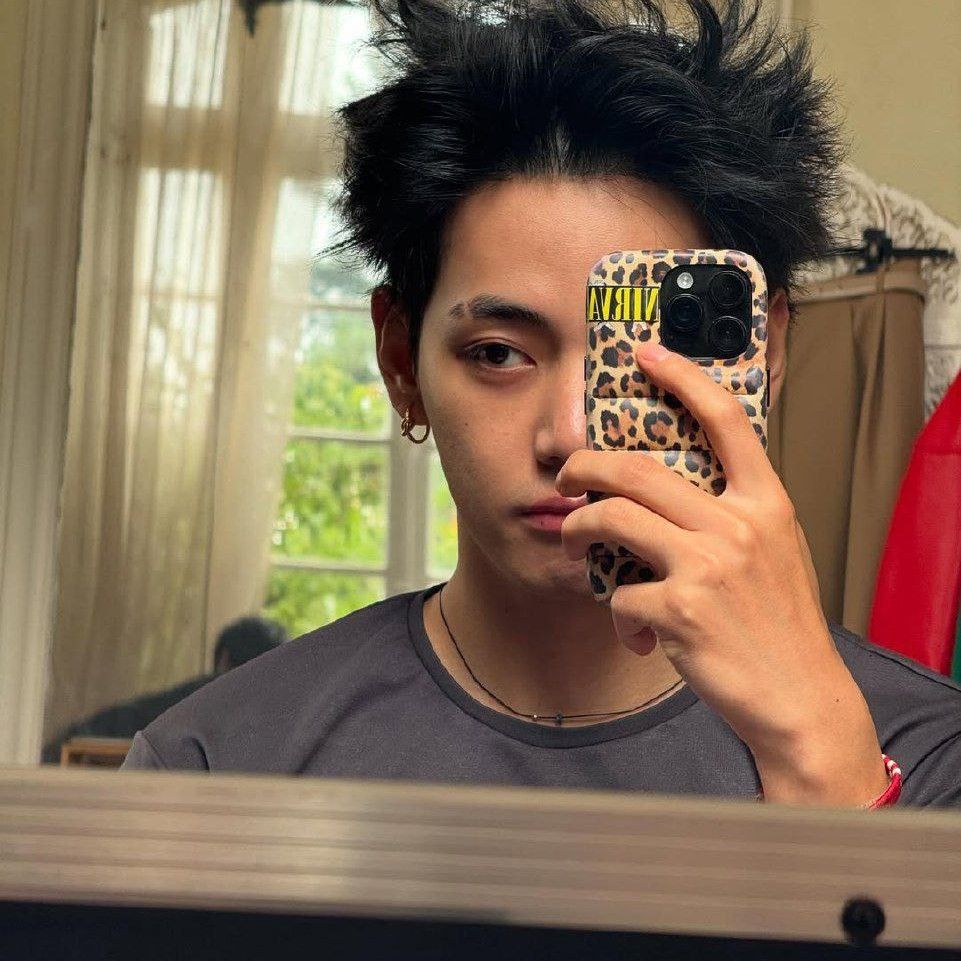 Potret di balik layar V (BTS)