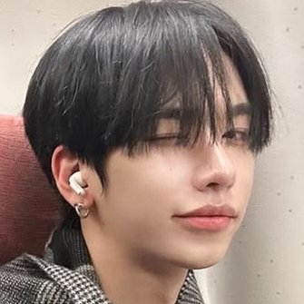 한준 (n.SSign)의 최신 사진