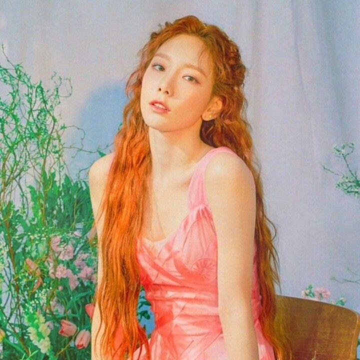 Latest photo of Taeyeon (Girls' Generation)