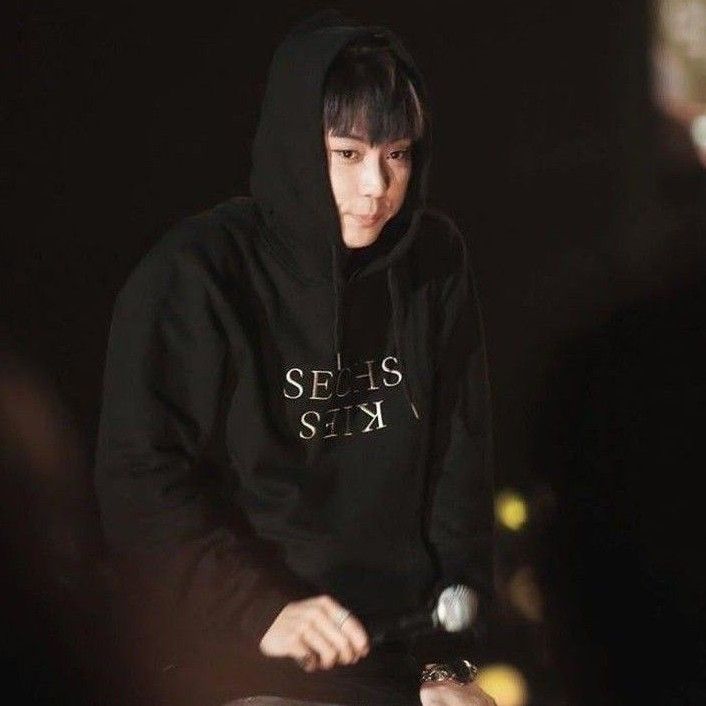 A moment captured by Eun Jiwon (SECHSKIES)'s fan