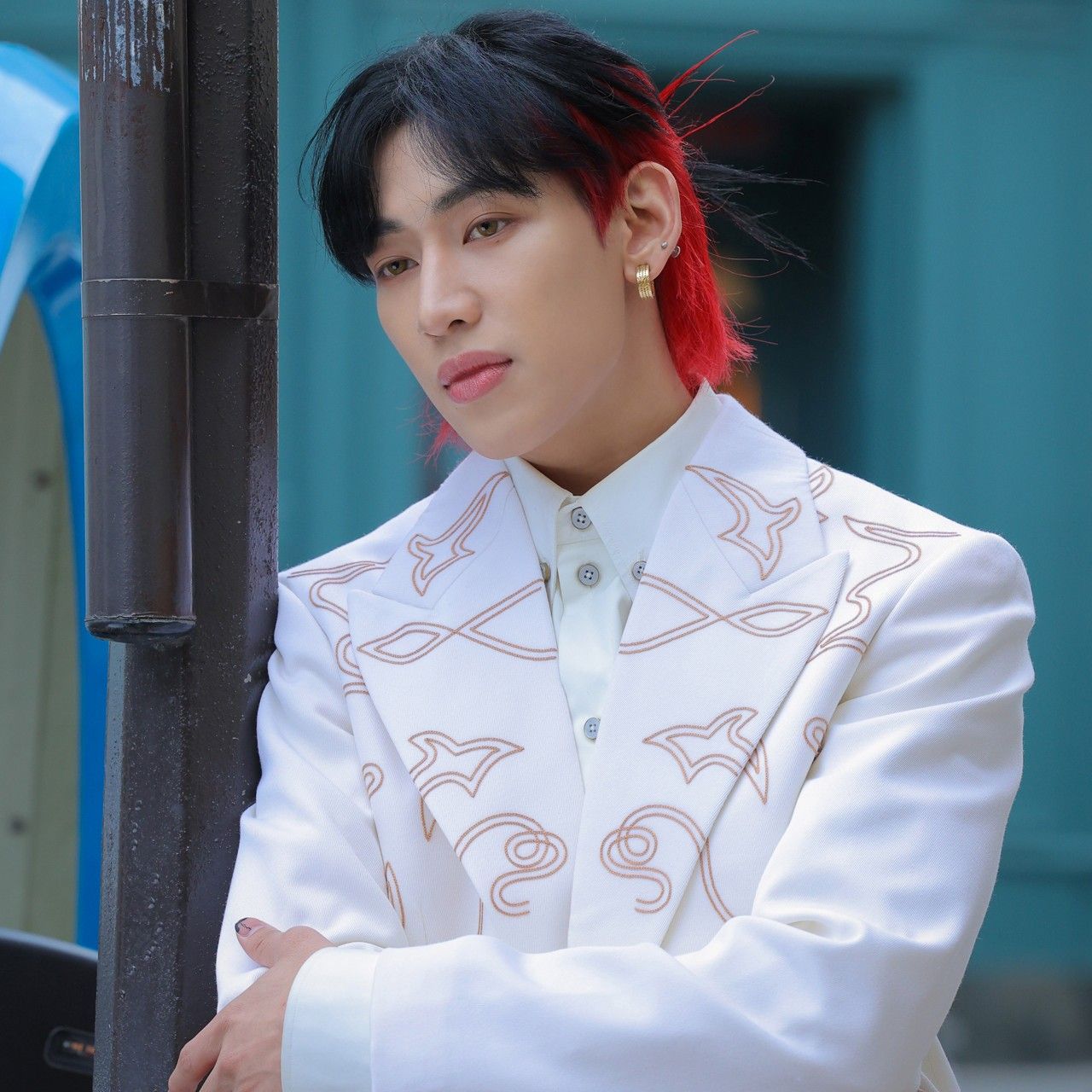 Behind-the-scenes cut of Bambam (GOT7)