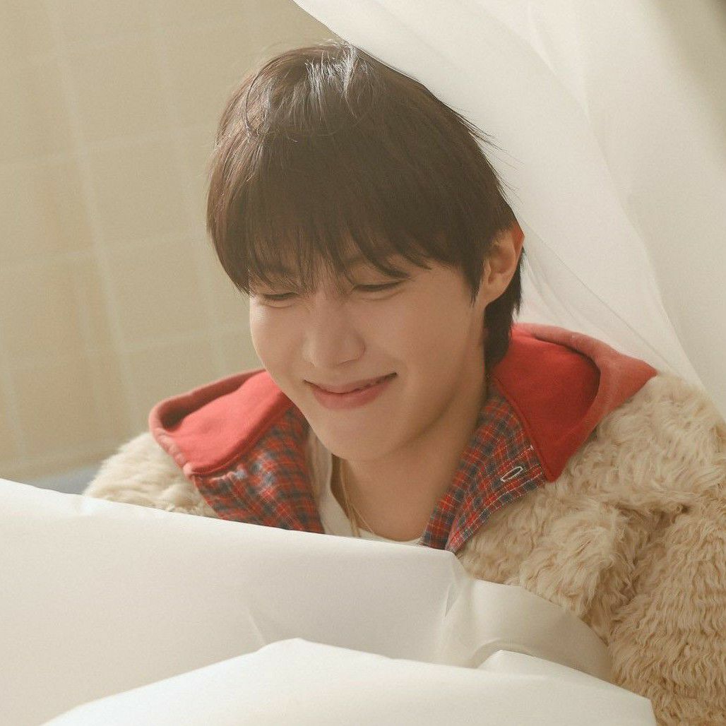 Latest photo of j-hope (BTS)
