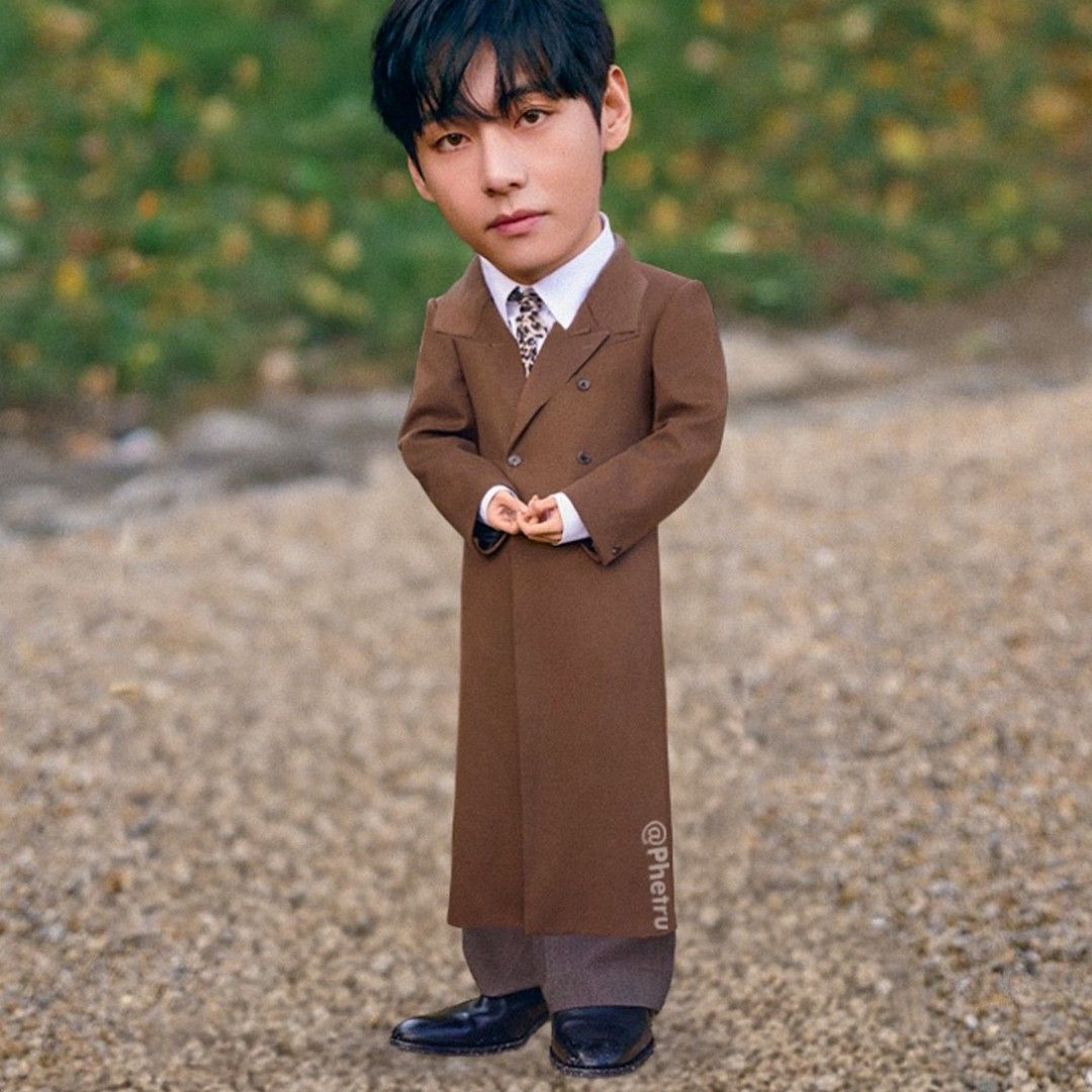 Behind-the-scenes cut of V (BTS)