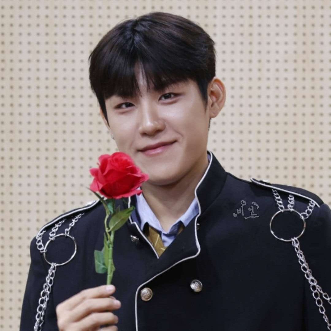Recent activity shot of Park Woojin (AB6IX)