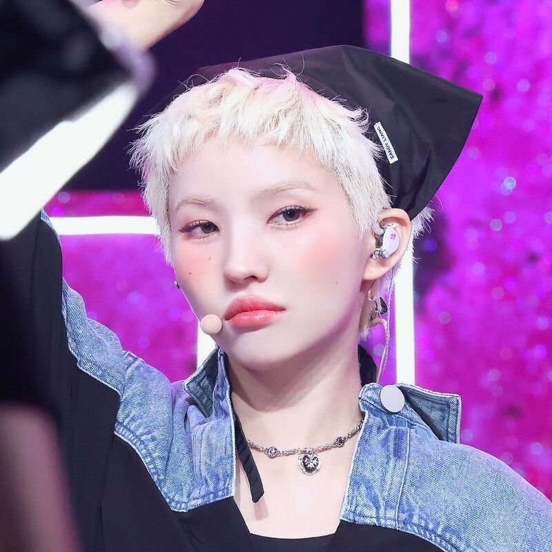Behind-the-scenes cut of Soyeon (i-dle)