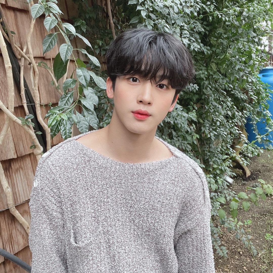 Recent activity shot of Kim Yohan (WEi)