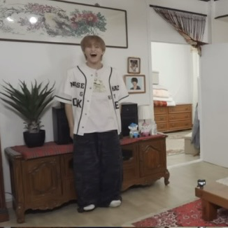 마크 (NCT 127, NCT DREAM)의 최신 사진