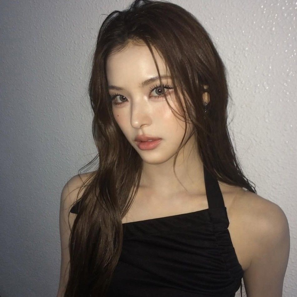 A moment captured by Mai (izna)'s fan