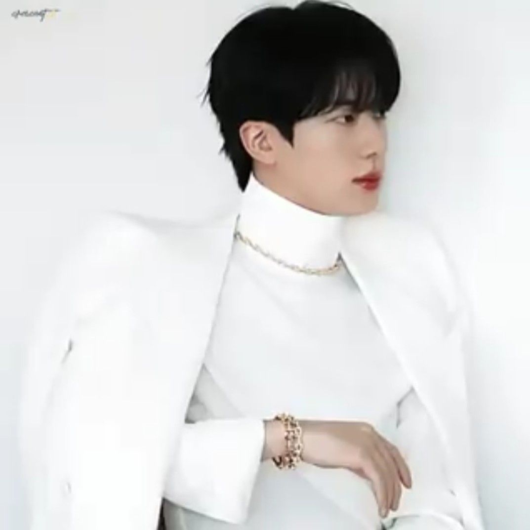 진 (방탄소년단)의 최신 사진