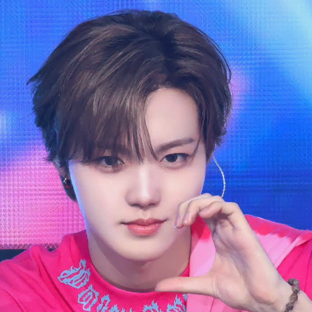 Recent activity shot of Doyoung (TREASURE)