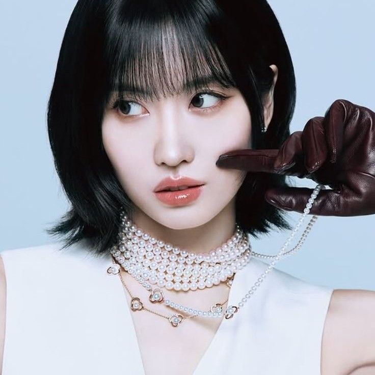 A moment captured by Momo (TWICE)'s fan
