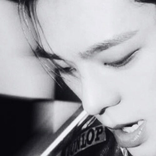 Potret di balik layar Kim Junmin (WHIB)