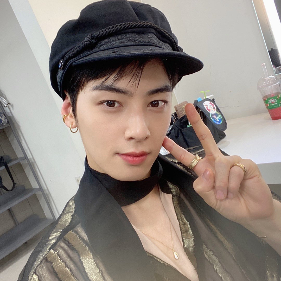 ASTRO的最新活動照片