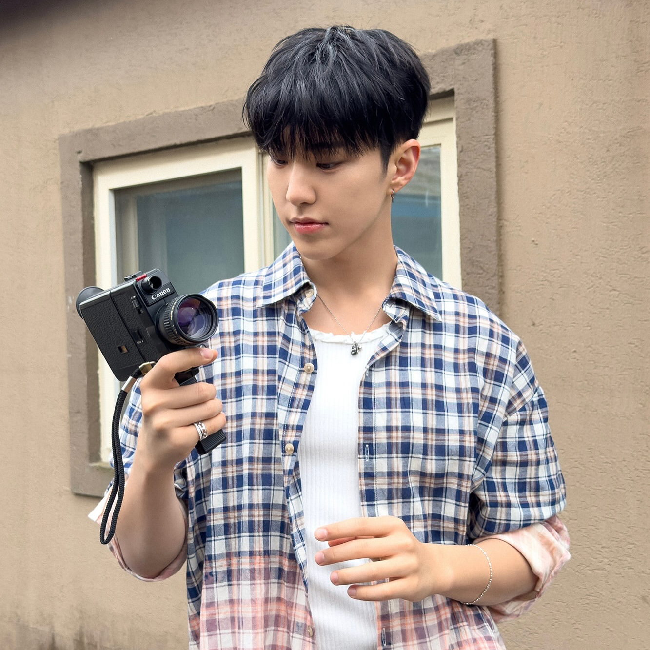 Recent activity shot of Hoshi (SEVENTEEN)
