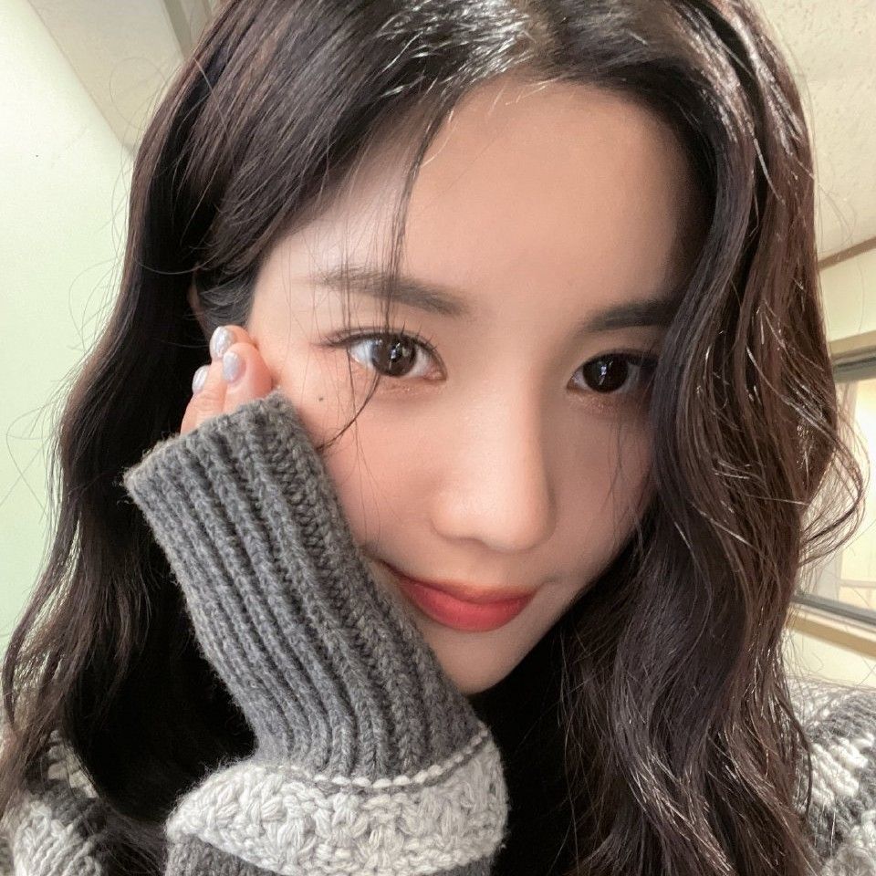 Recent activity shot of Kwon Eunbi