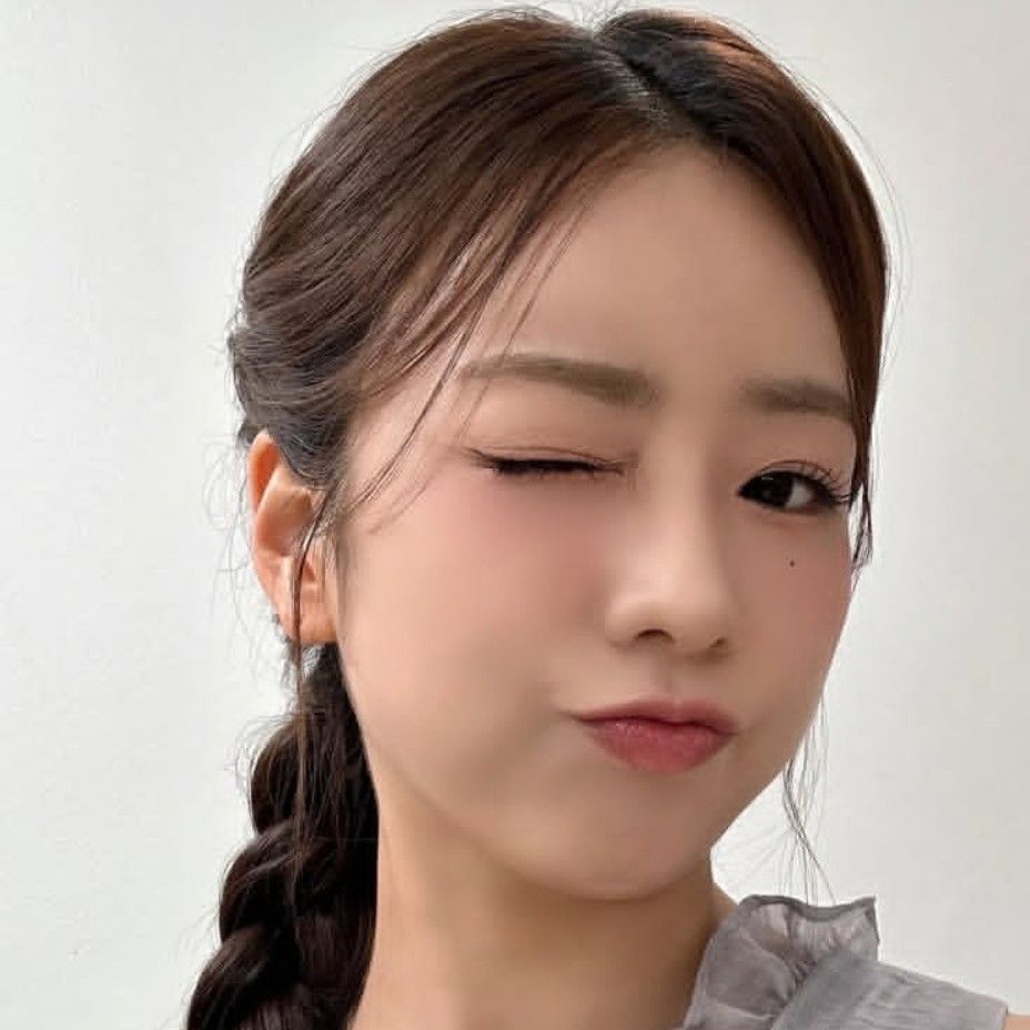 尹普美 (Apink)粉絲拍下的瞬間