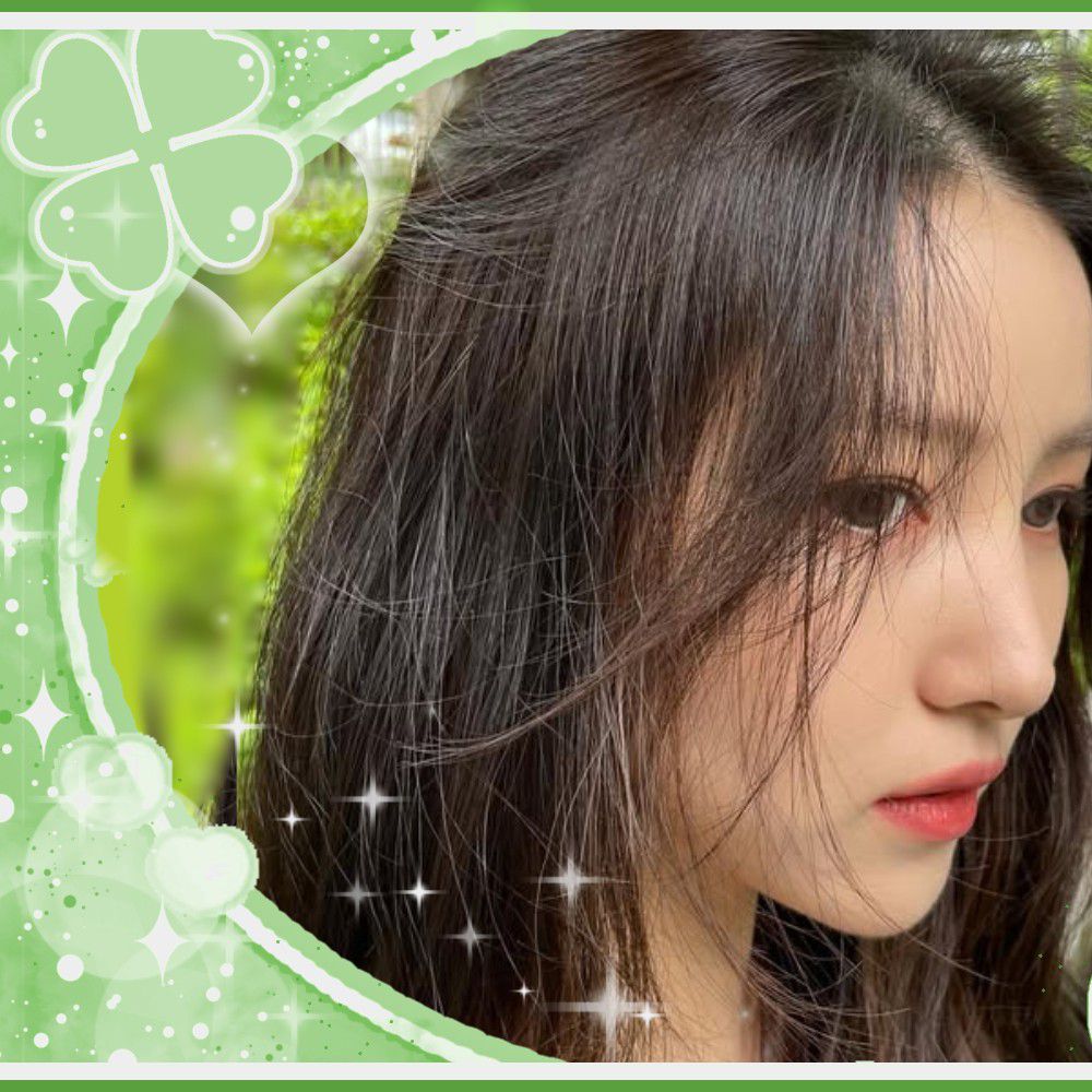 Recent activity shot of Sowon (GFRIEND)