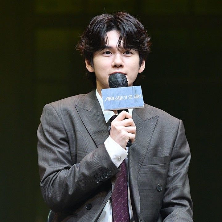 옹성우의 최신 사진