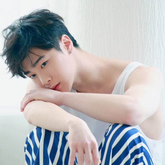 문빈 (아스트로)의 비하인드 컷