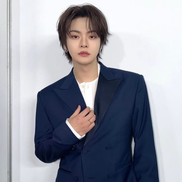 Behind-the-scenes cut of Lee Leo (ALPHA DRIVE ONE)