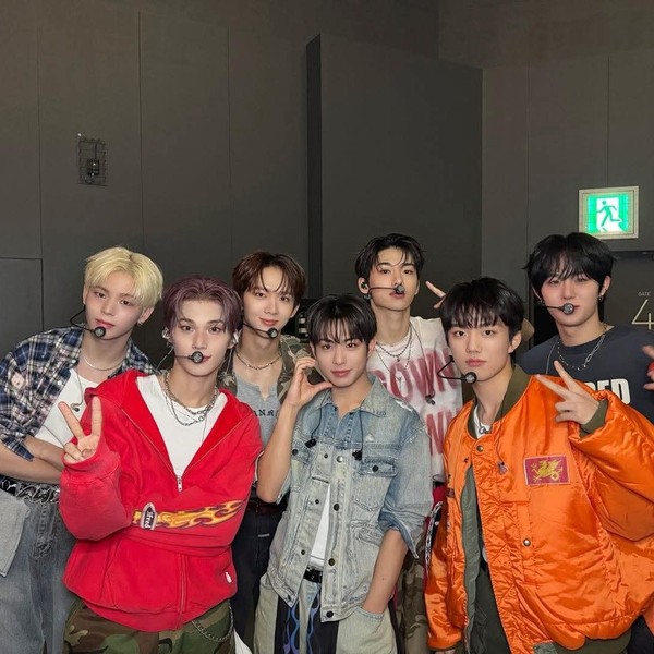 Signature photo of EVNNE capturing their charm