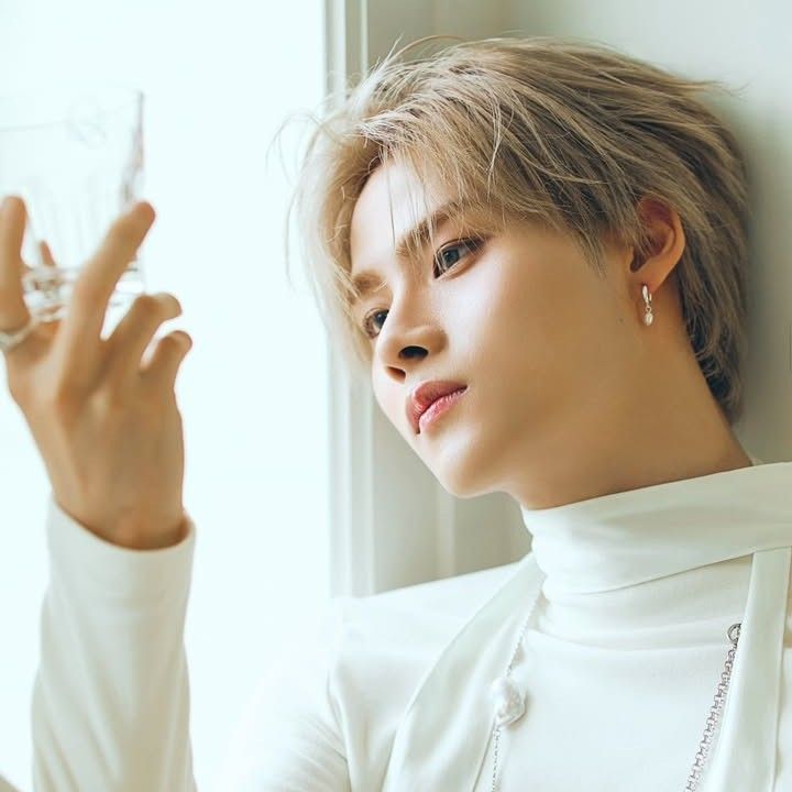 Potret di balik layar Myungho (8TURN)