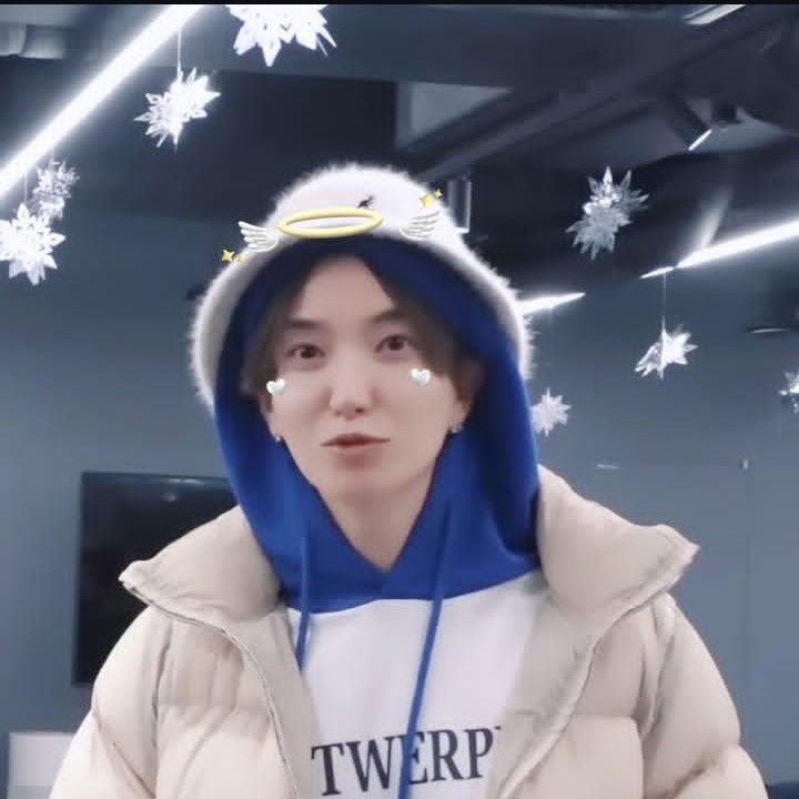 Recent activity shot of Leeteuk (Super Junior)