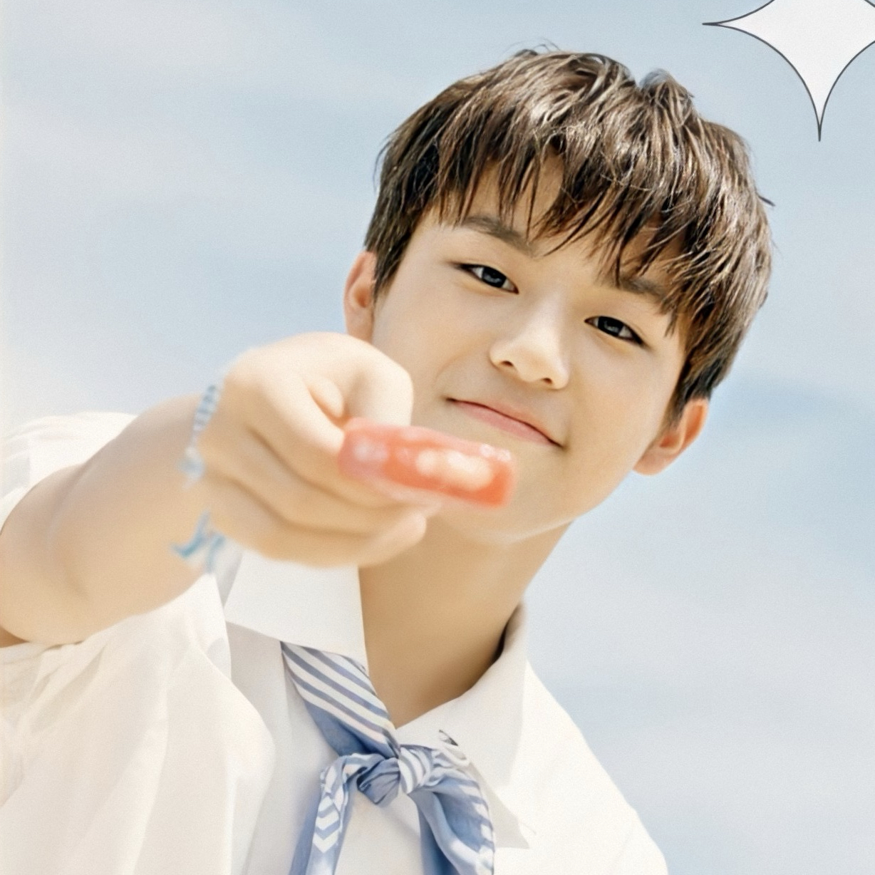 Recent activity shot of Park Jeongwoo (TREASURE)