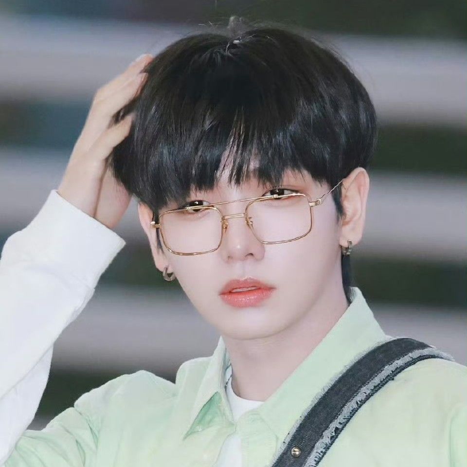 Recent activity shot of Myeong Jaehyun (BOYNEXTDOOR)