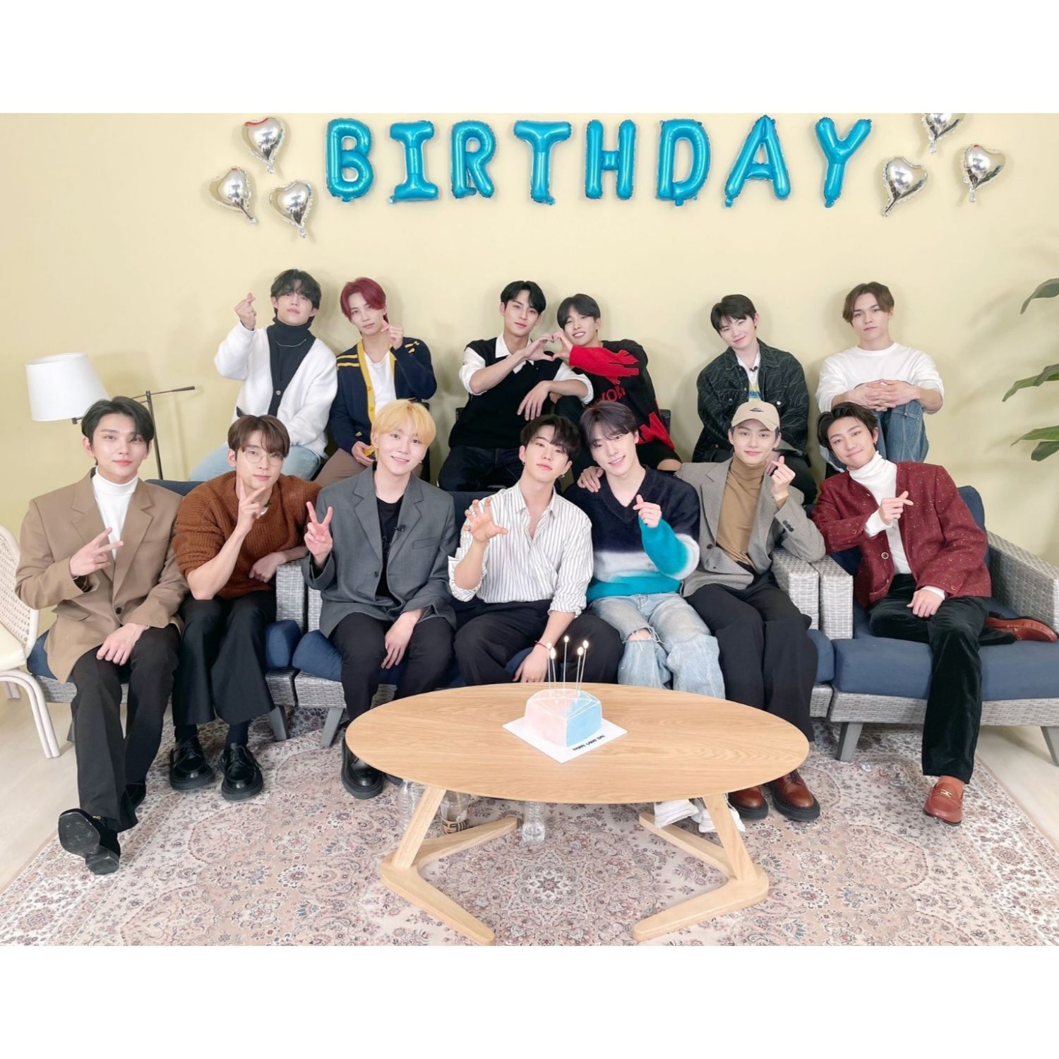 세븐틴 최근 활동샷