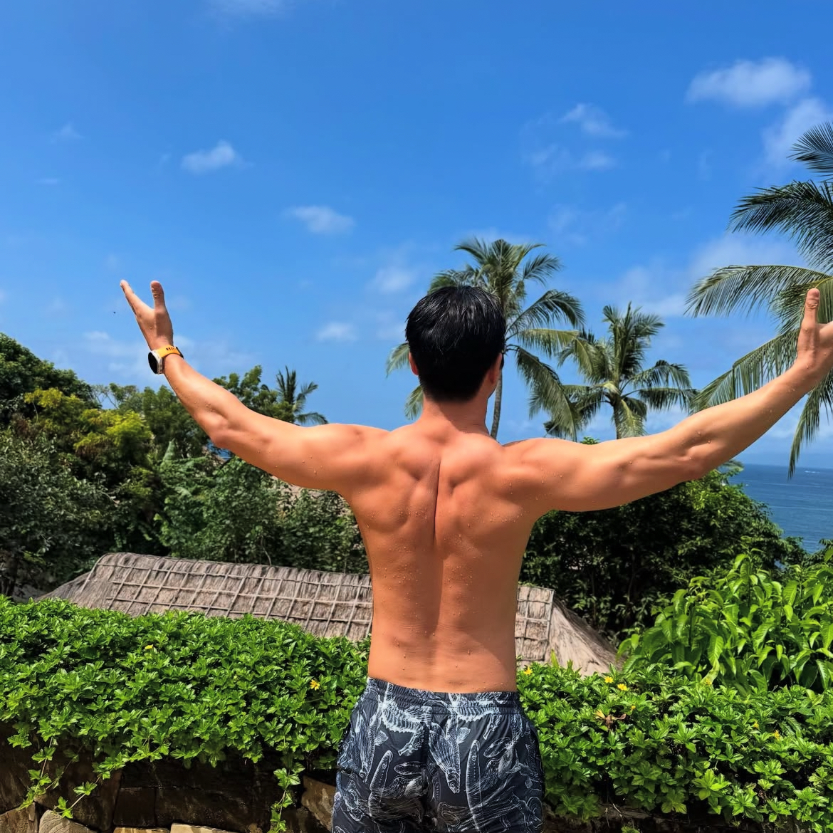 Recent activity shot of Siwon (Super Junior)