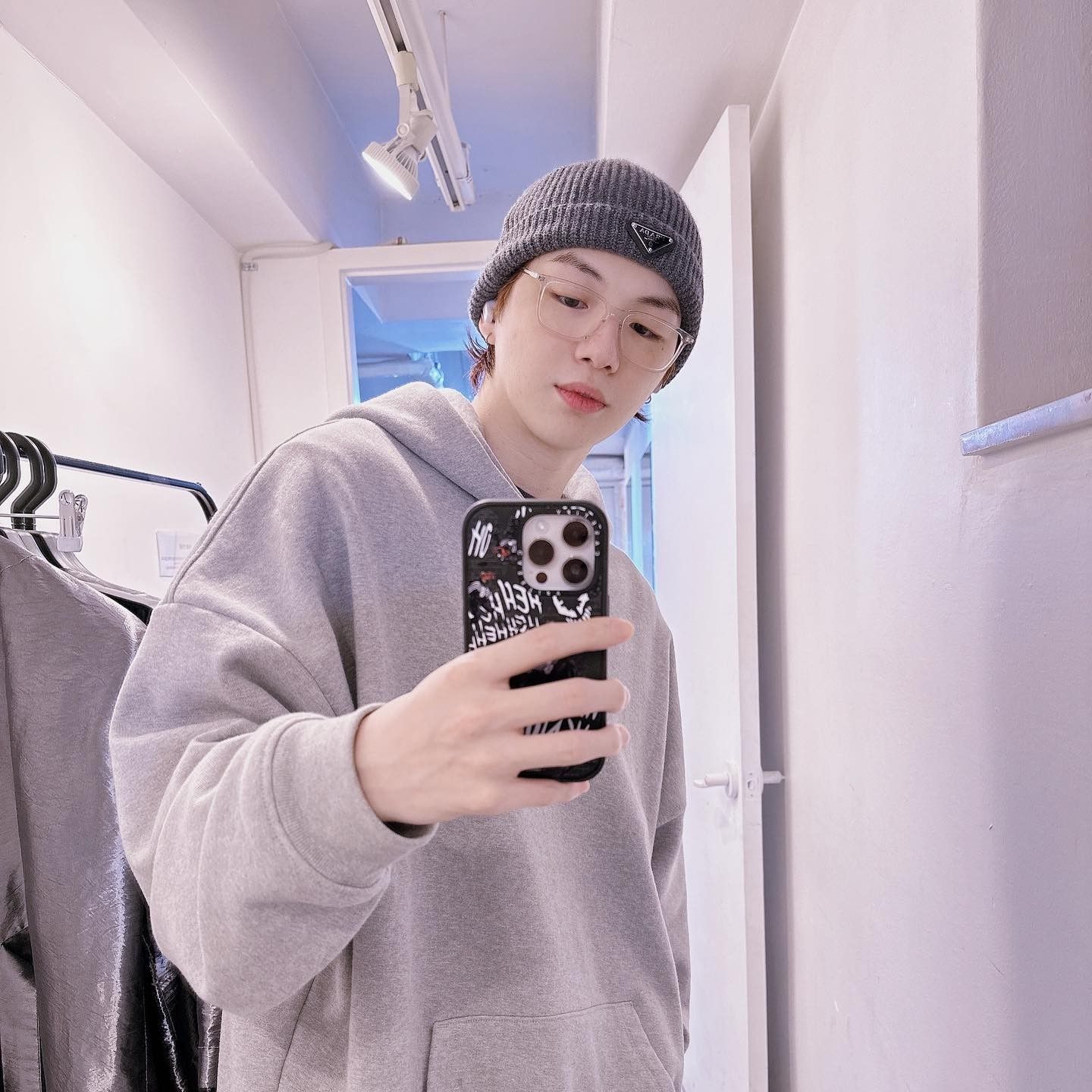A moment captured by Kang Daniel's fan