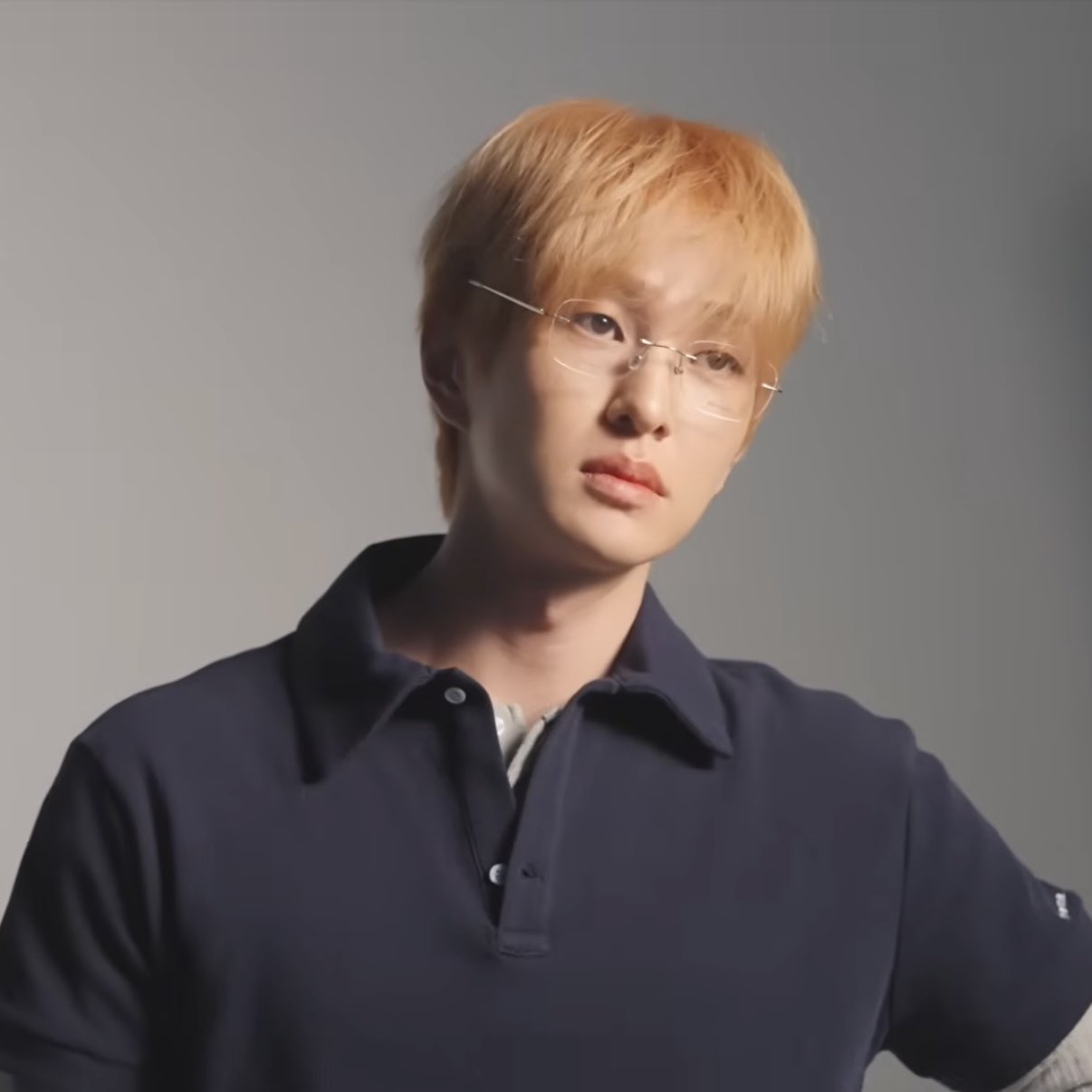 Behind-the-scenes cut of Onew (SHINee)