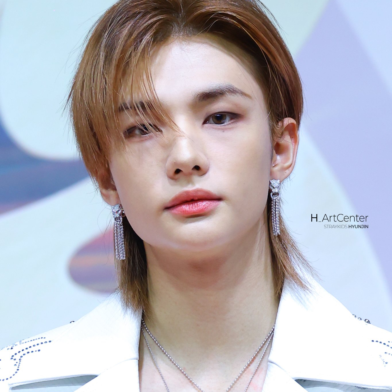 Behind-the-scenes cut of Hyunjin (Stray Kids)