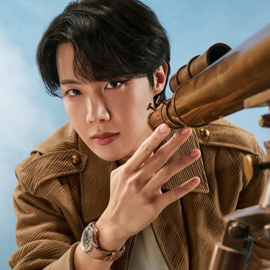 J-hope (防弹少年团)的最新活动照片