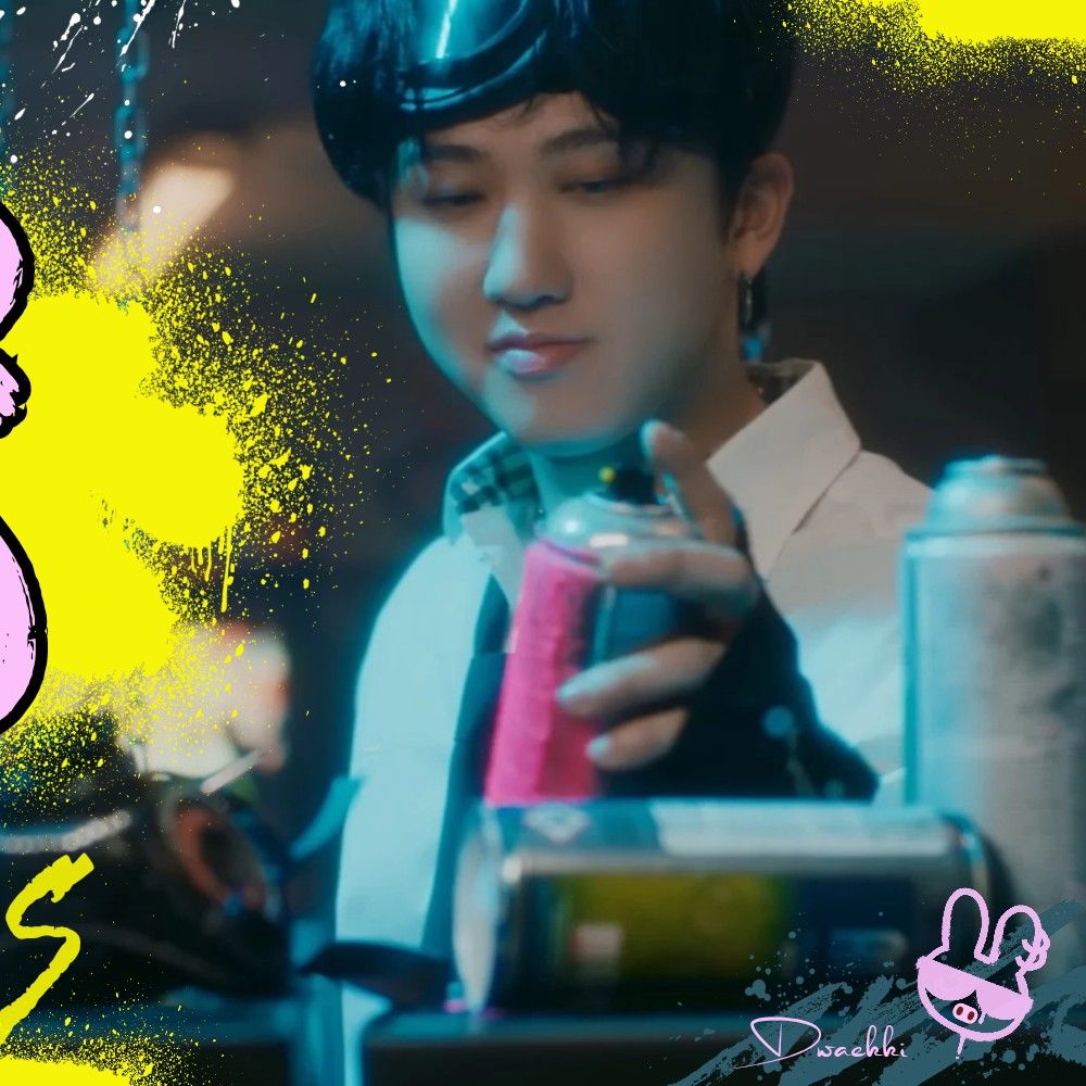 Behind-the-scenes cut of Changbin (Stray Kids)